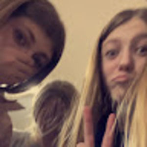 Meet your Posher, Sienna